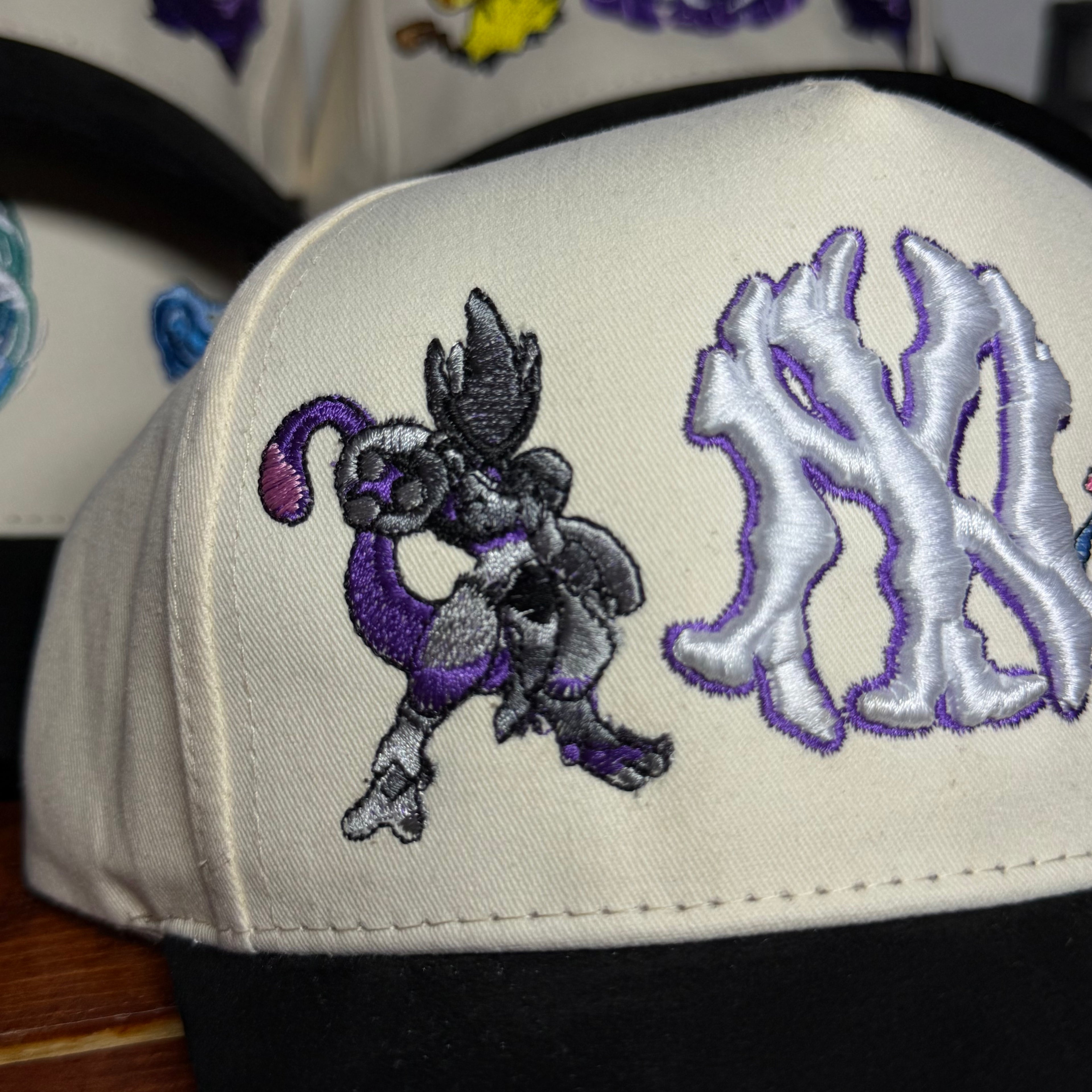 GORRA NY x MEW