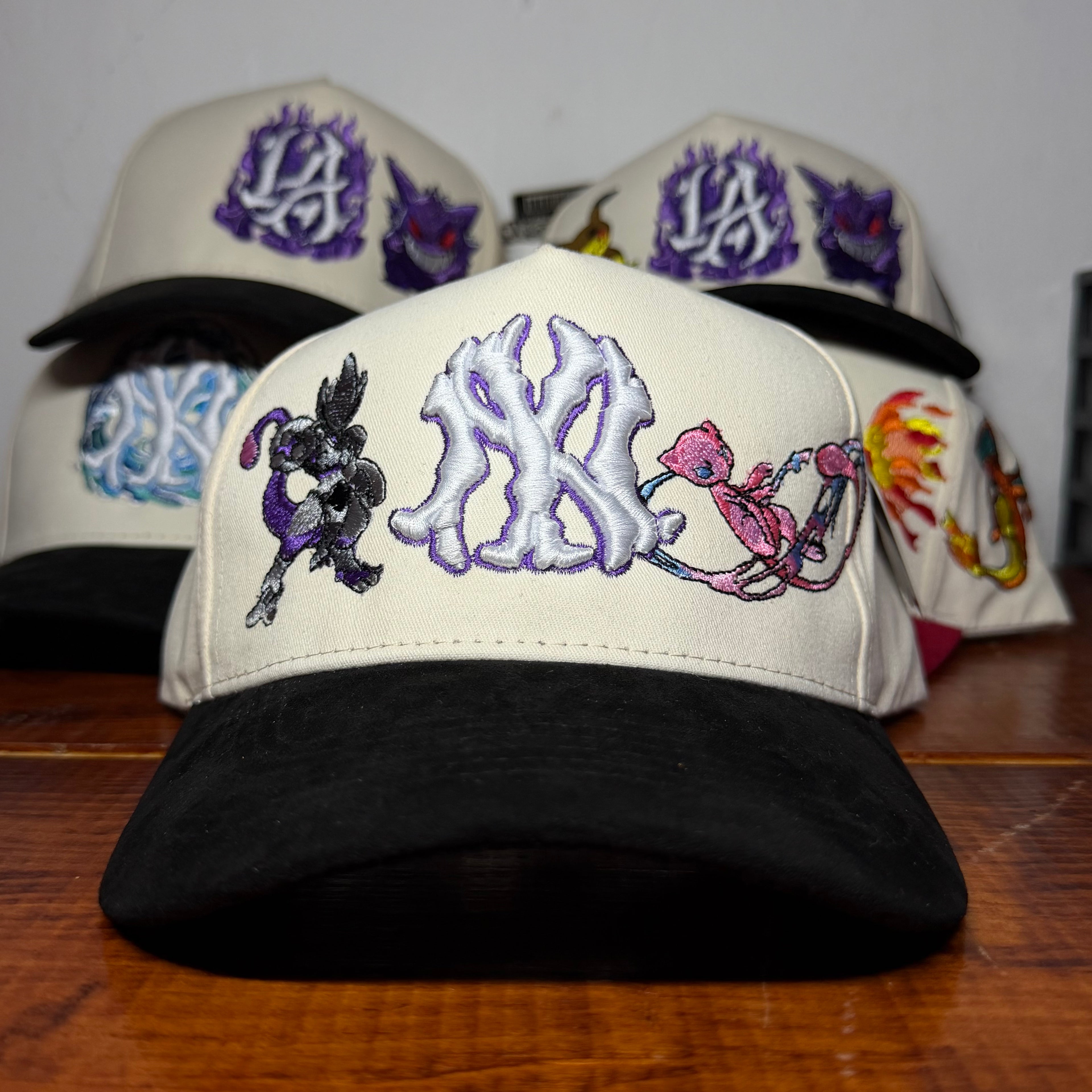 GORRA NY x MEW